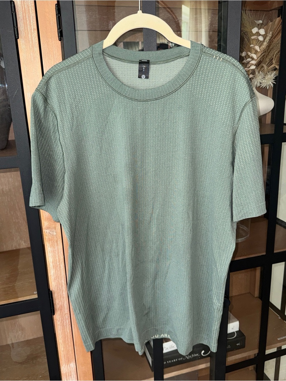 Lululemon Metal Vent Tech Short Sleeve Ocean Mist / Grey Sage performance tee
